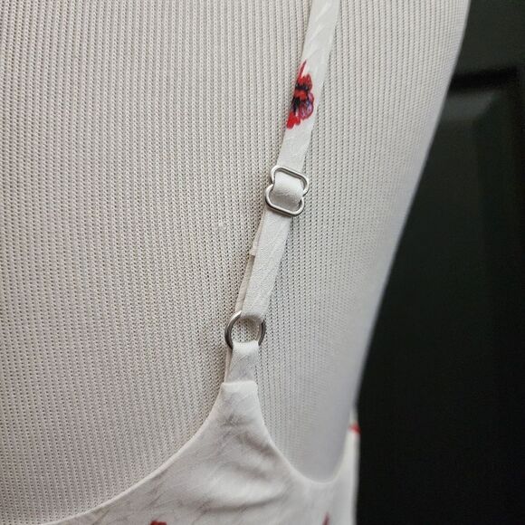 Rag & Bone 'Eva' Floral Camisole In White Floral - Picture 8 of 16